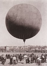 Ballonaufstieg in Weimar um 1900